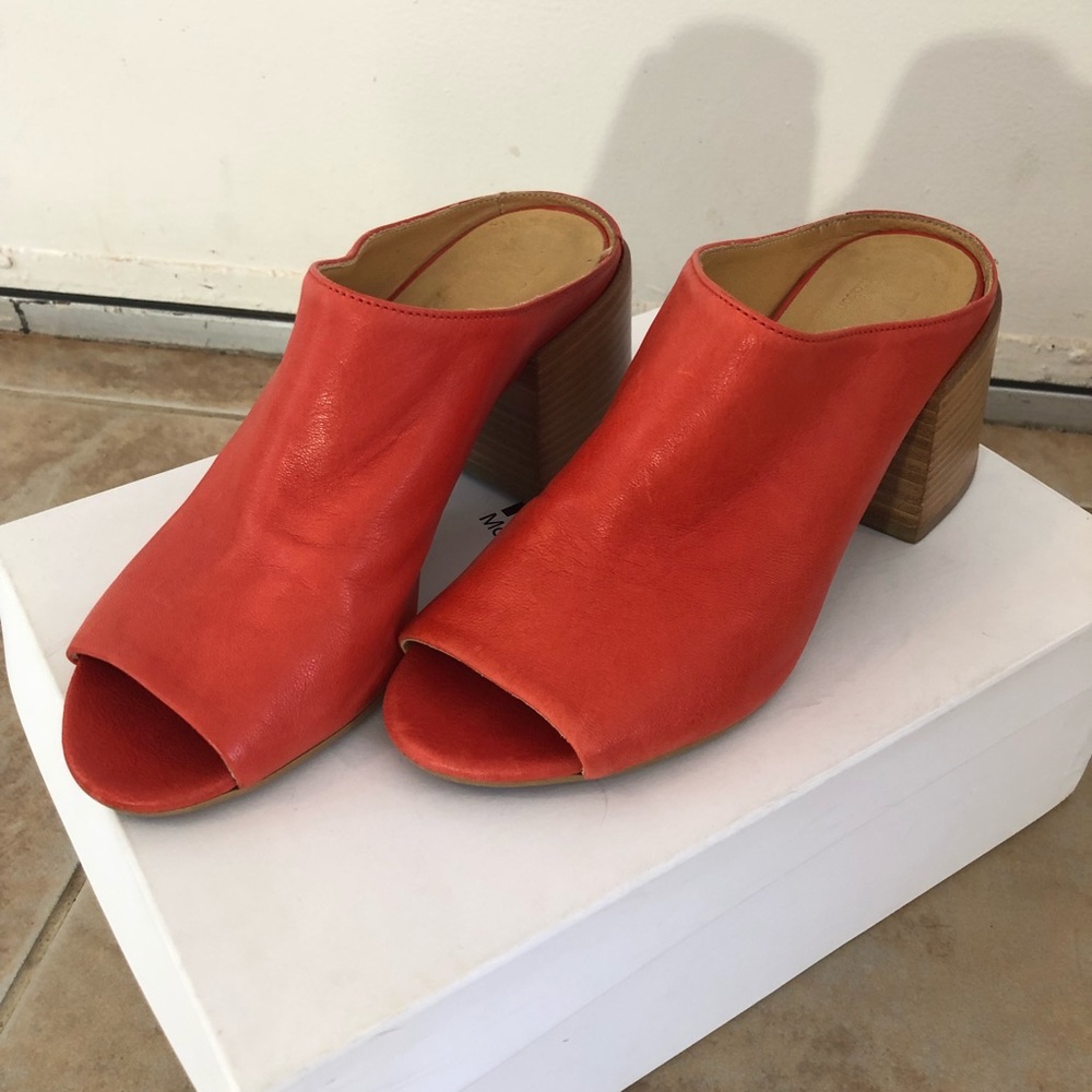 MAISON MARGIELA MM6 Burnt orange clogs size 6.5